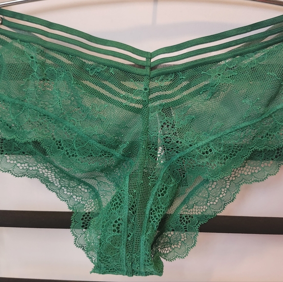 Victoria Secrets New Underwear, pink - Picture 4 of 10